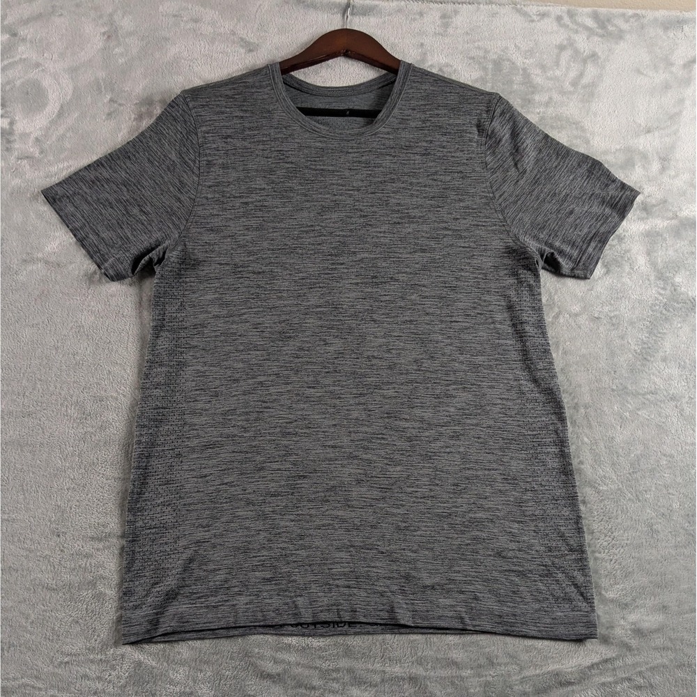 Lululemon Metal Vent Tech Shirt Mens Large Gray Performance Short Sleeve Tee